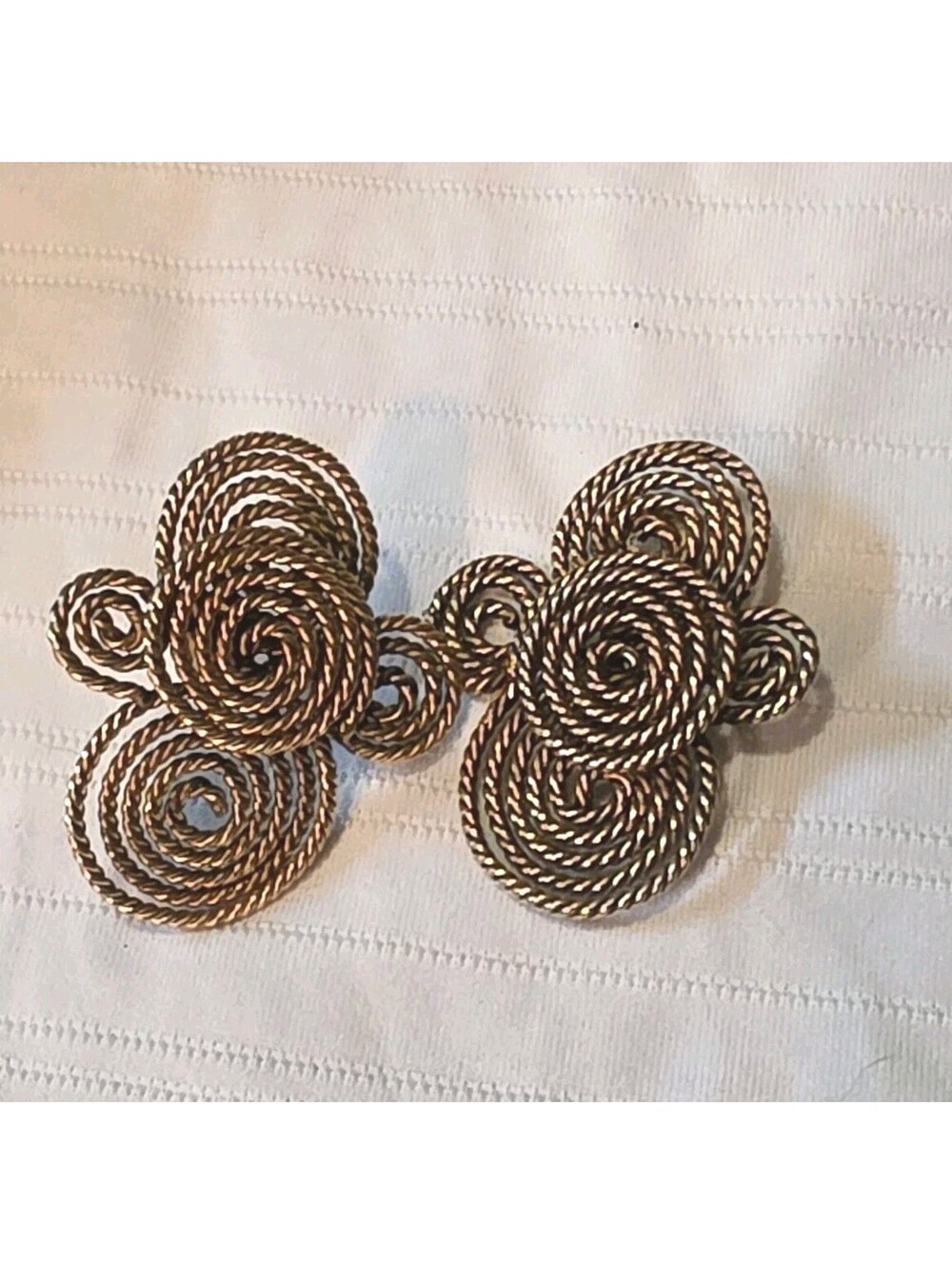 vintage Pellini Spiral Goldtone Clipon Chunky Earrings